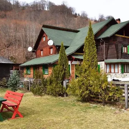 Relaxare Si Buna Dispozitie La Piatra Lotrului, Voineasa. Holiday home *